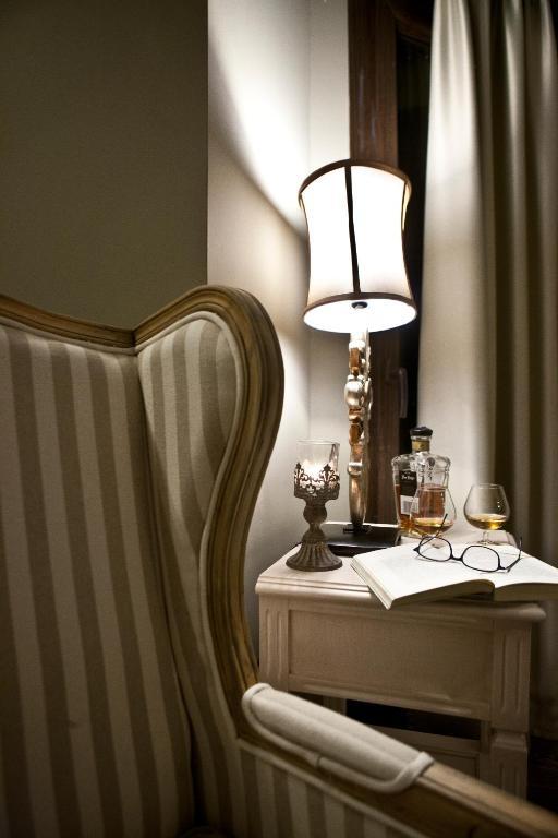 Melies Boutique Hotel Káto Loutrákion Oda fotoğraf