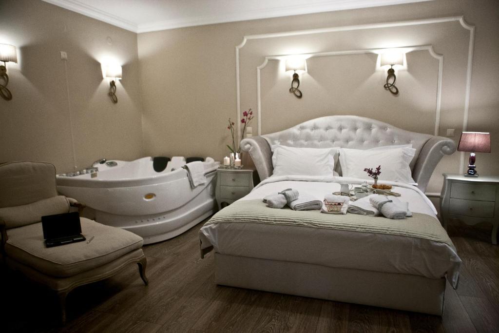 Melies Boutique Hotel Káto Loutrákion Oda fotoğraf