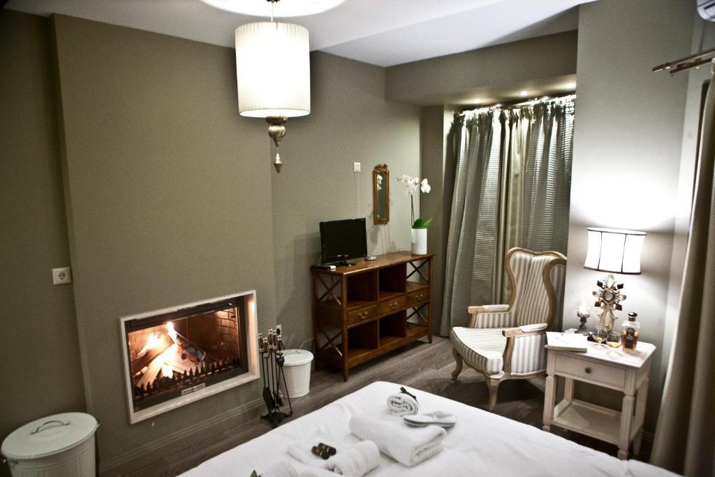 Melies Boutique Hotel Káto Loutrákion Oda fotoğraf