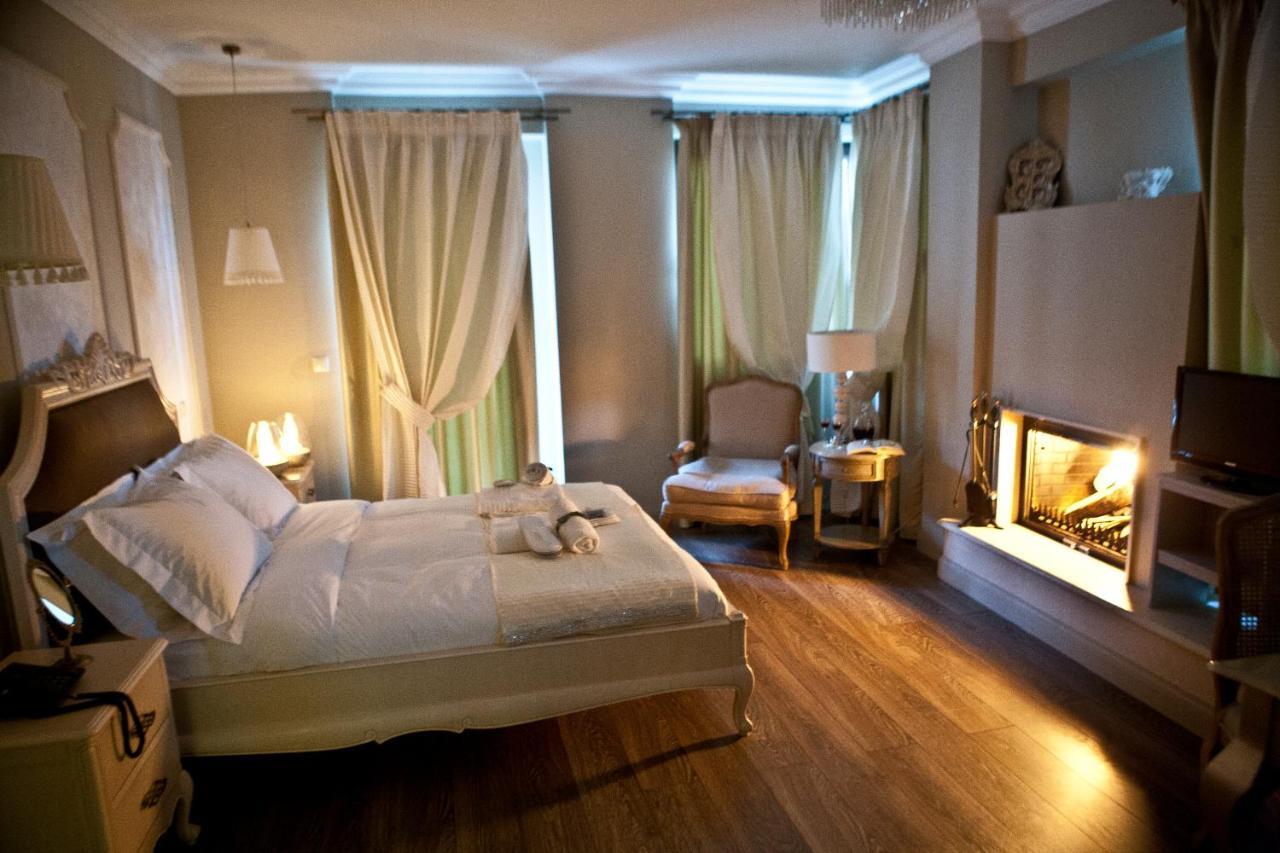 Melies Boutique Hotel Káto Loutrákion Oda fotoğraf